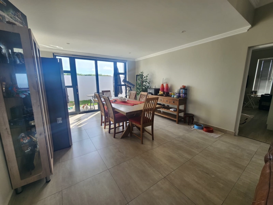 3 Bedroom Property for Sale in Tergniet Western Cape